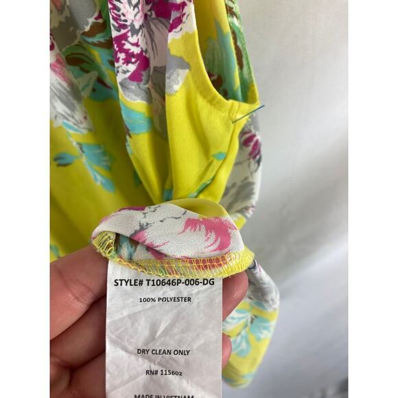 Lush Pleated Halter Tank Yellow Floral Pattern Size XS - Picture 4 of 6